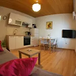 Ruzica Apartment *