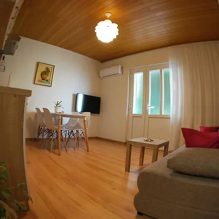 Ružica Apartmán *