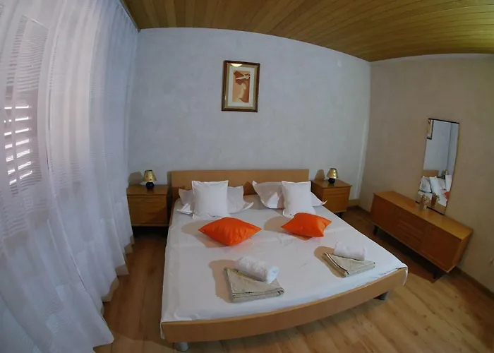 Ruzica Apartment Makarska